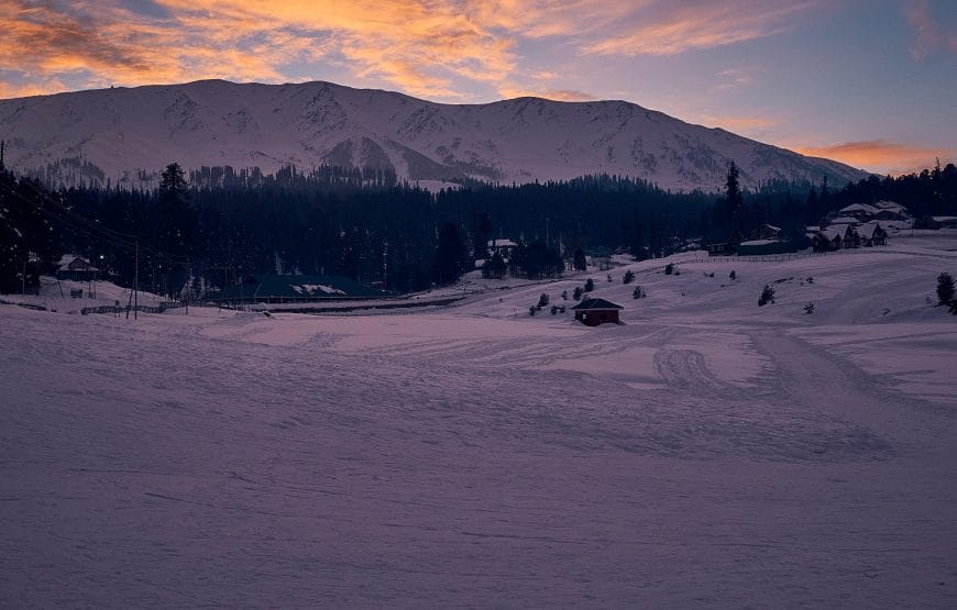 The Kashmir Kaleidoscope: Kashmir 4 Days, 3 Nights