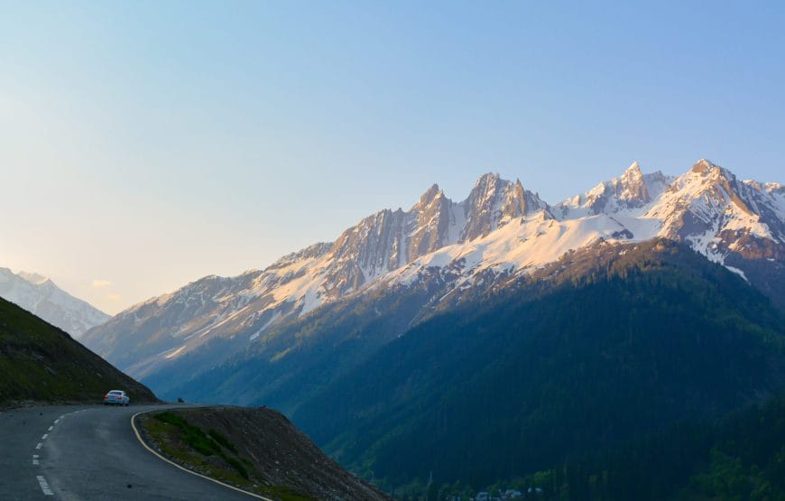 The Wanderlust Trails- Kashmir 5D, 4N